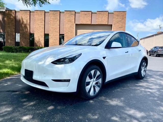 2024 Tesla Model Y Long Range Dual Motor All-Wheel Drive for sale in Troy, MI