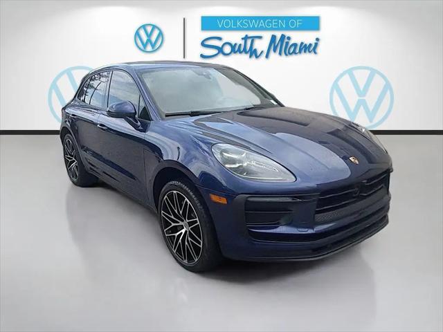 2024 Porsche Macan T for sale in Miami, FL