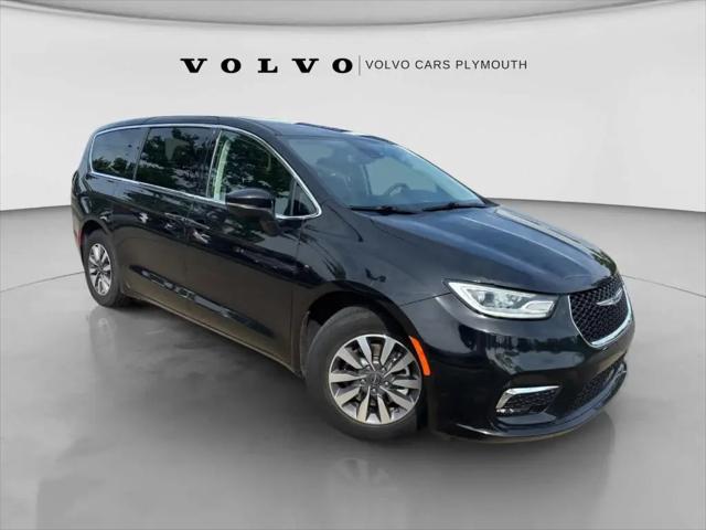 2023 Chrysler Pacifica Hybrid Touring L for sale in Plymouth, MA
