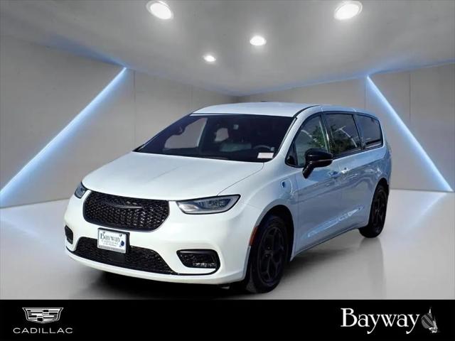 2024 Chrysler Pacifica Hybrid S Appearance Pkg for sale in The Woodlands, TX