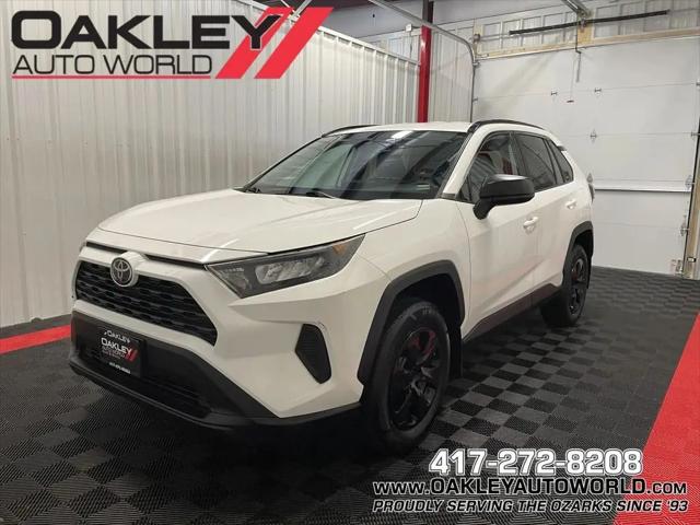 2021 Toyota RAV4 LE for sale in Branson West, MO