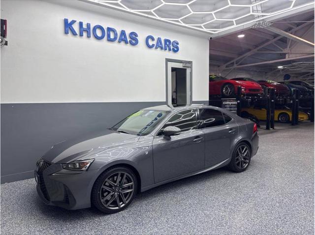 2017 Lexus IS 200t Base 4dr Sedan