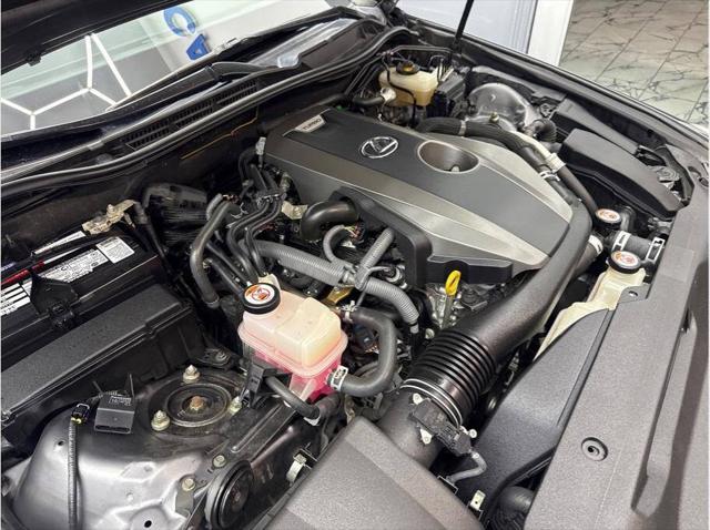2017 Lexus IS 200t Base 4dr Sedan
