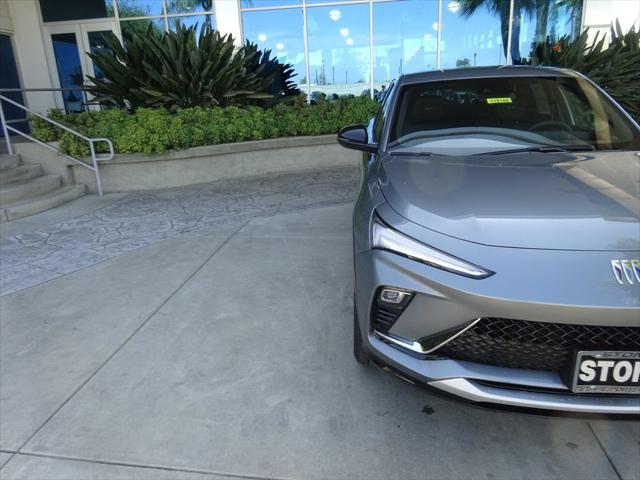 2026 Buick NV Sport Touring FWD