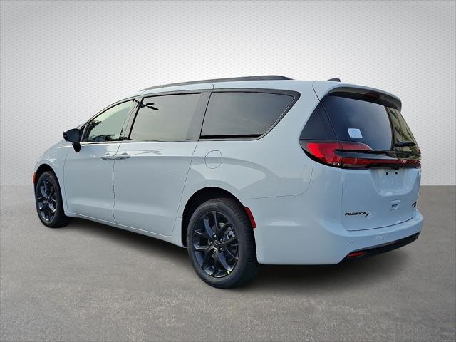 2027 Chrysler Pacifica PACIFICA LIMITED AWD