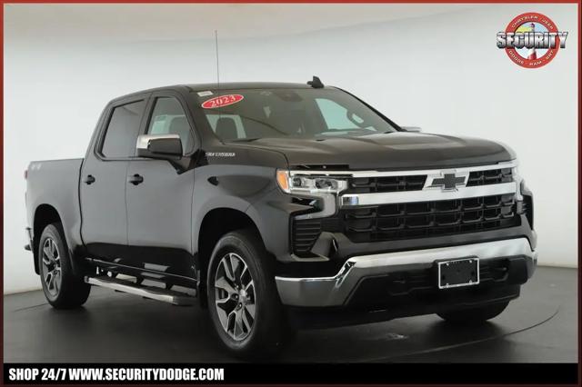 2023 Chevrolet Silverado 1500 4WD Crew Cab Short Bed LT with 2FL for sale in Amityville, NY