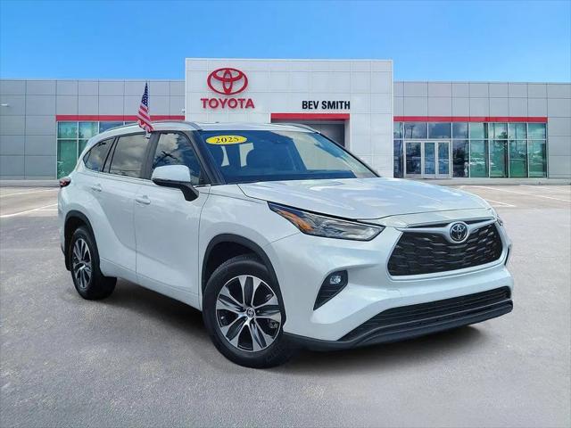 2025 Toyota Highlander XLE for sale in Fort Pierce, FL