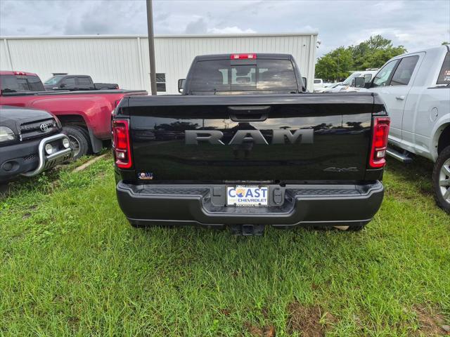 2025 Ram 3500 Tradesman Crew Cab 4x4 8 Box