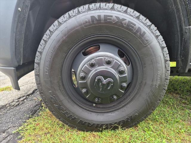 2025 Ram 3500 Tradesman Crew Cab 4x4 8 Box