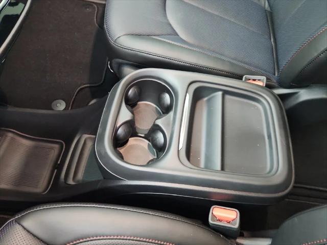 2027 Chrysler Pacifica Select AWD