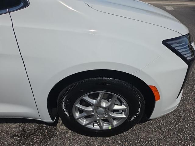 2027 Chrysler Pacifica Select
