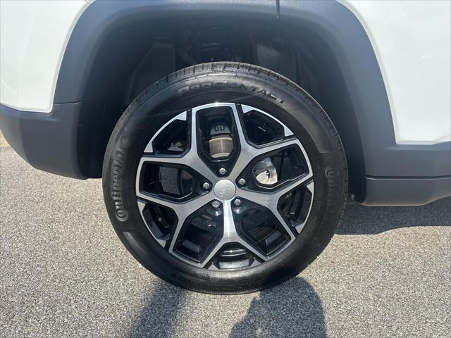 Used 2024 Jeep Compass Limited 4x4 For Sale in Toledo, OH