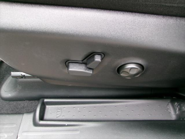 2027 Chrysler Pacifica Limited AWD