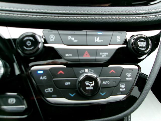 2027 Chrysler Pacifica Limited AWD