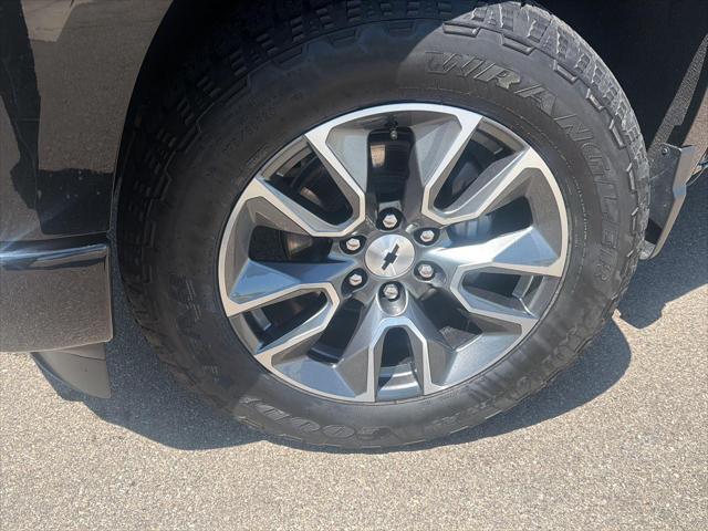 Used 2023 Chevrolet Silverado 1500 4WD Crew Cab Short Bed RST For Sale in Jackson, MI
