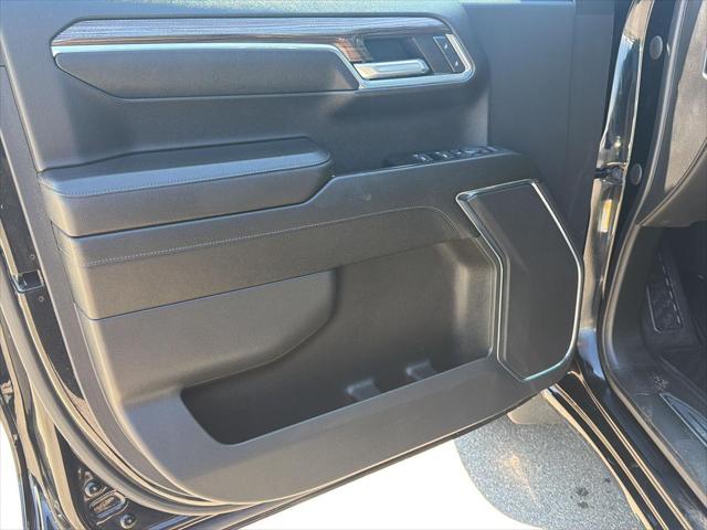 Used 2023 Chevrolet Silverado 1500 4WD Crew Cab Short Bed RST For Sale in Jackson, MI