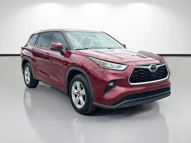 2020 Toyota Highlander LE for sale in Tampa, FL