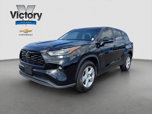 2023 Toyota Highlander LE for sale in Ottawa, KS