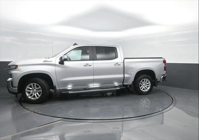 2021 Chevrolet Silverado 1500 4WD Crew Cab Short Bed LT for sale in Charles City, IA