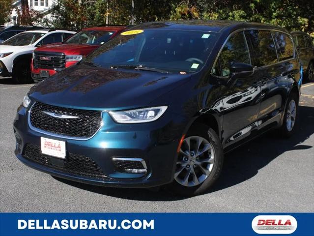 2025 Chrysler Pacifica Select for sale in Plattsburgh, NY