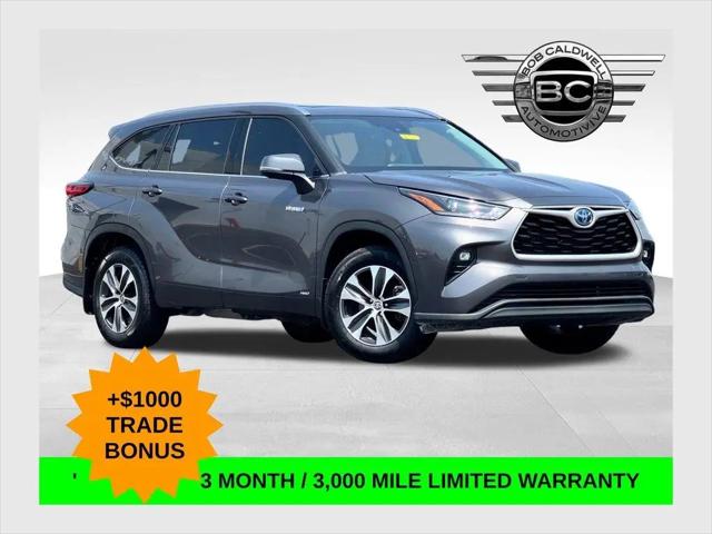 2021 Toyota Highlander Hybrid XLE for sale near Columbus, OH