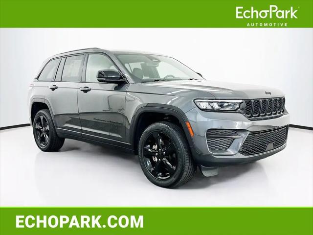 2023 Jeep Grand Cherokee Altitude 4x4 for sale in Thornton, CO