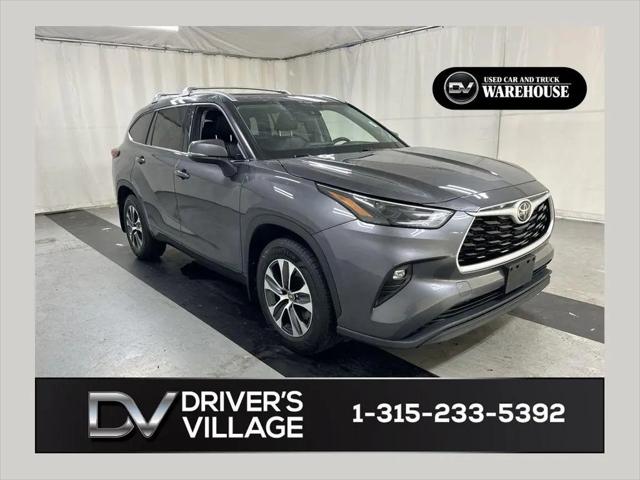 2022 Toyota Highlander XLE for sale in Cicero, NY