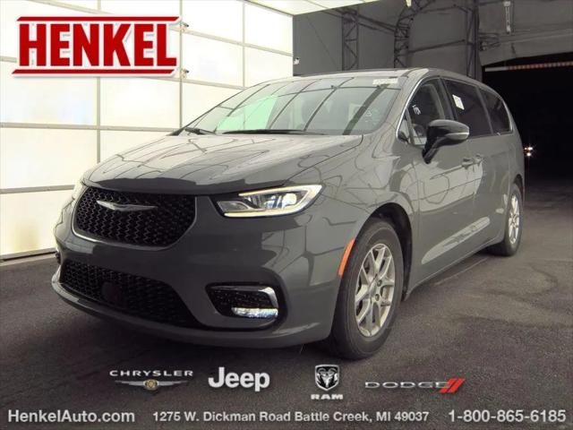2024 Chrysler Pacifica Touring L for sale in Battle Creek, MI