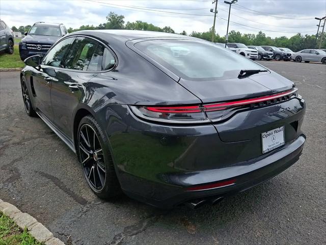 2022 Porsche Panamera GTS