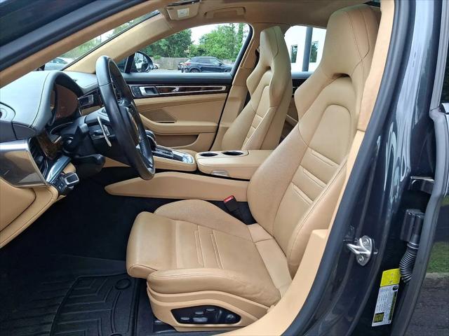 2022 Porsche Panamera GTS