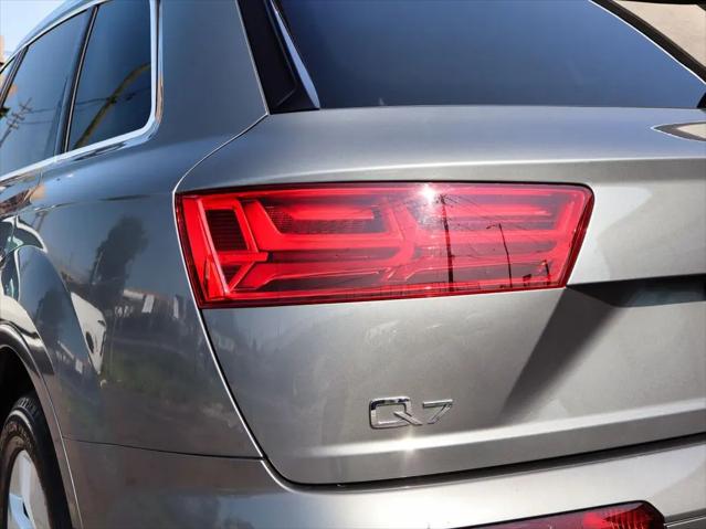 2017 Audi Q7 3.0T Premium