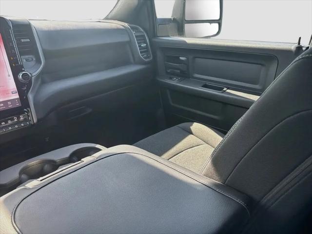 2026 Ram 2500 Warlock Crew Cab 4x4 64 Box