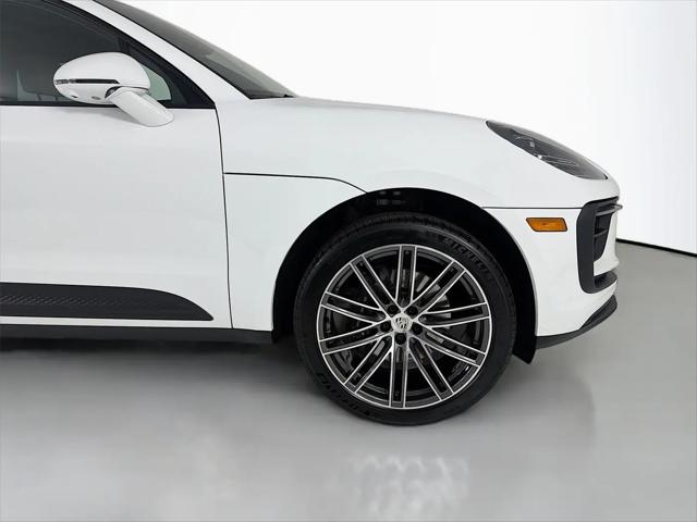 2026 Porsche Macan T