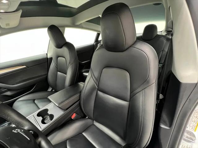 2021 Tesla Model 3 Standard Range Plus Rear-Wheel Drive