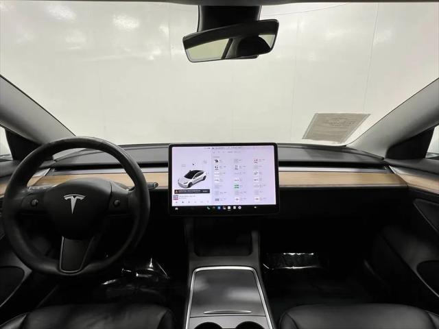 2021 Tesla Model 3 Standard Range Plus Rear-Wheel Drive