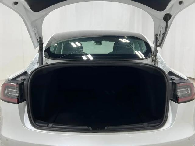2021 Tesla Model 3 Standard Range Plus Rear-Wheel Drive