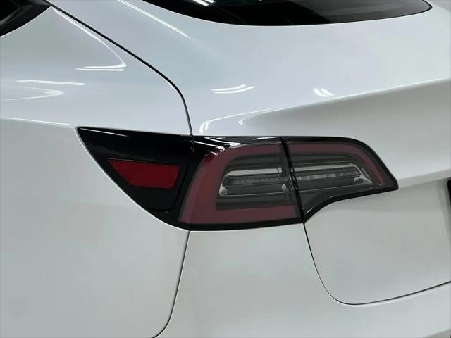 2021 Tesla Model 3 Standard Range Plus Rear-Wheel Drive