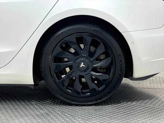 2021 Tesla Model 3 Standard Range Plus Rear-Wheel Drive