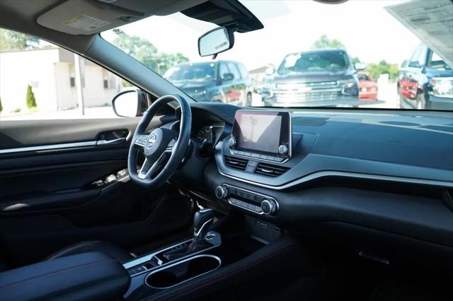2023 Nissan Altima SR Intelligent AWD