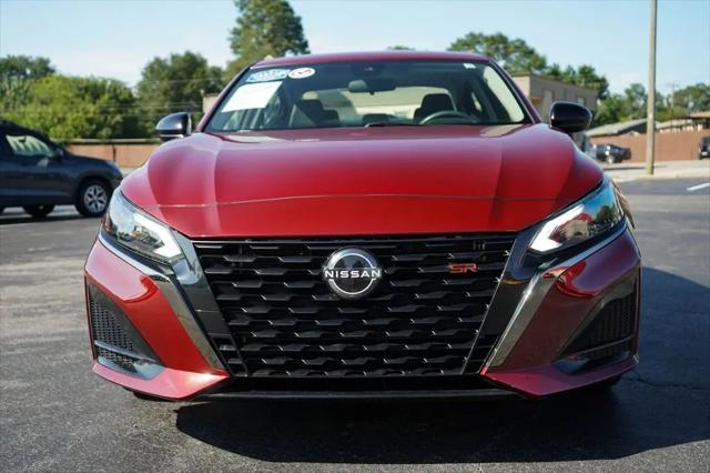 2023 Nissan Altima SR Intelligent AWD