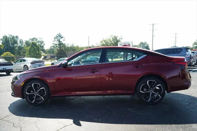 2023 Nissan Altima SR Intelligent AWD