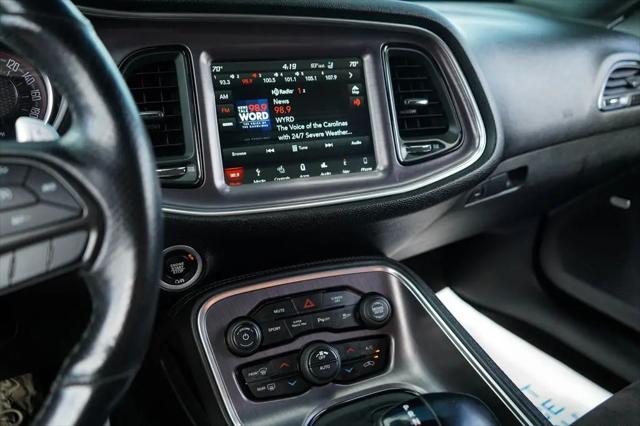 2018 Dodge Challenger 392 Hemi Scat Pack Shaker