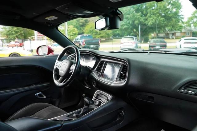 2018 Dodge Challenger 392 Hemi Scat Pack Shaker