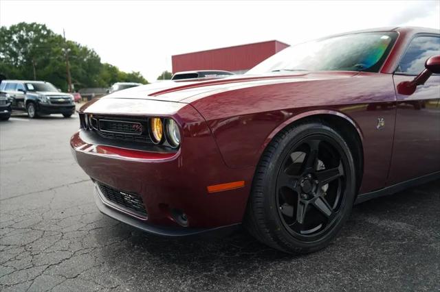2018 Dodge Challenger 392 Hemi Scat Pack Shaker