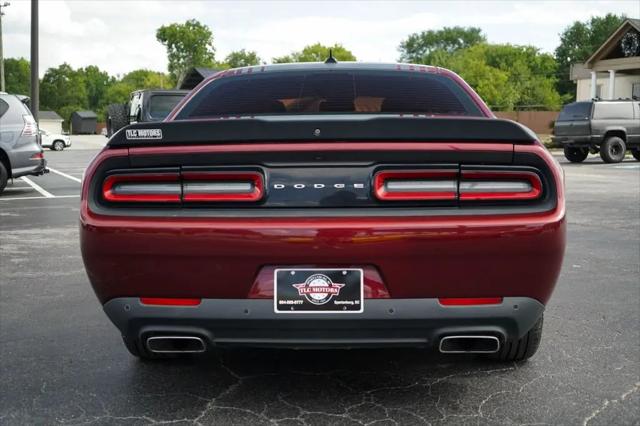 2018 Dodge Challenger 392 Hemi Scat Pack Shaker
