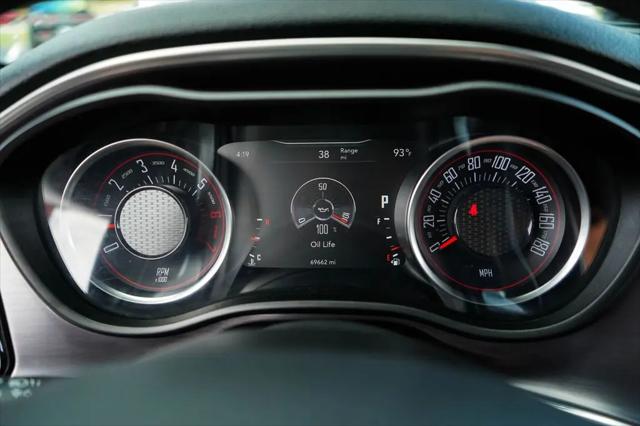 2018 Dodge Challenger 392 Hemi Scat Pack Shaker