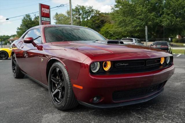 2018 Dodge Challenger 392 Hemi Scat Pack Shaker