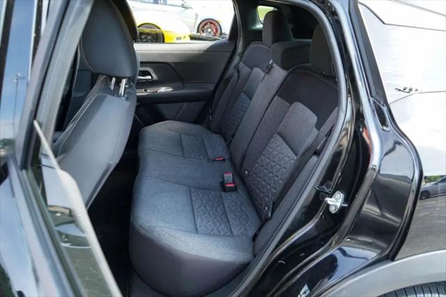 2025 Nissan Kicks SV FWD