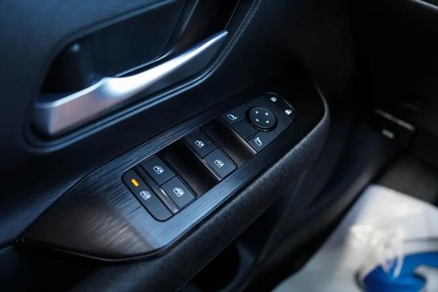 2025 Nissan Kicks SV FWD