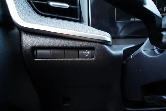 2025 Nissan Kicks SV FWD